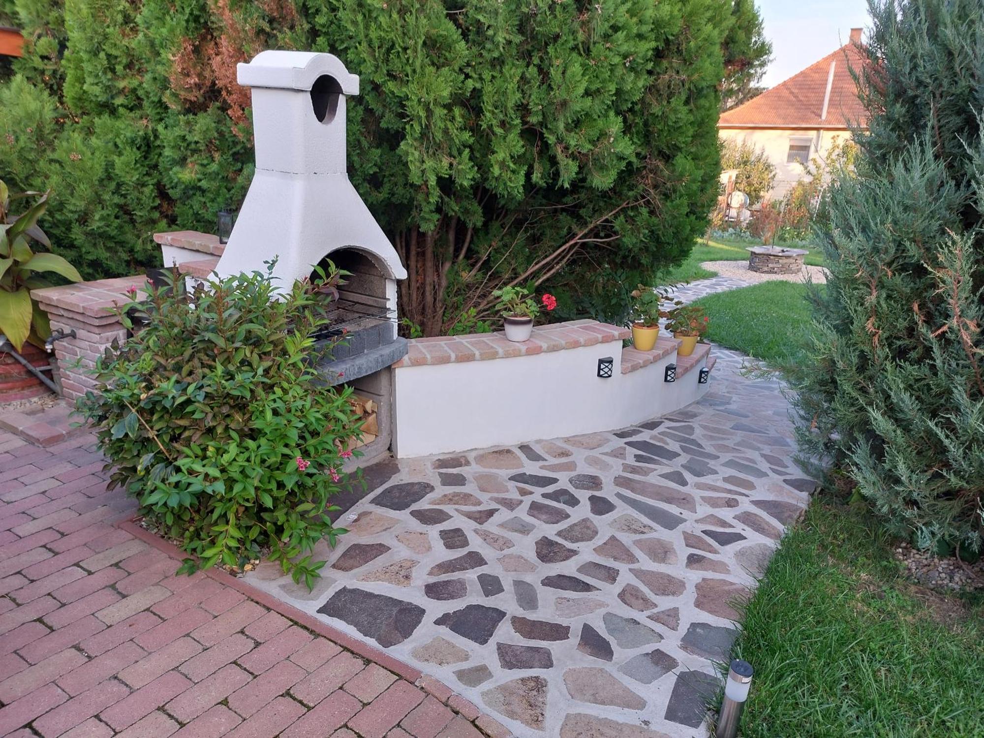 Tulipán Vendégház Sárospatak Exterior foto